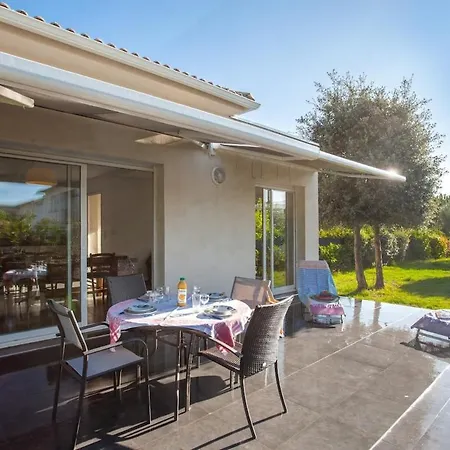Villa Close To The Sea Poggio Mezzana