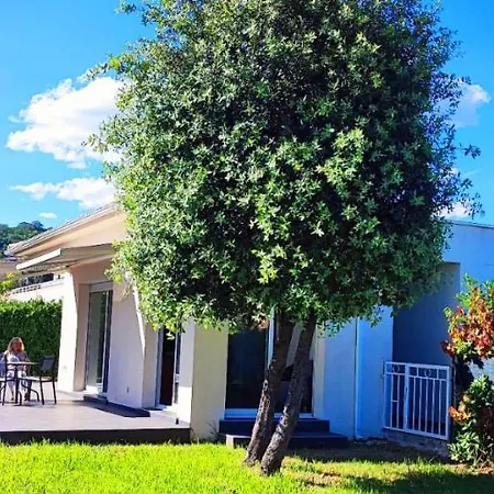 Close To The Sea Villa