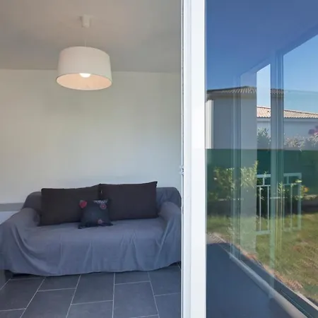 Vila Jardins De La *